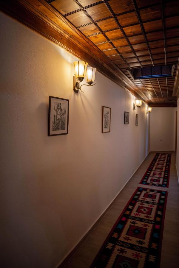 Hotel Borklad Berat Zewnętrze zdjęcie