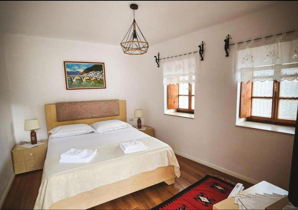 Hotel Borklad Berat Zewnętrze zdjęcie